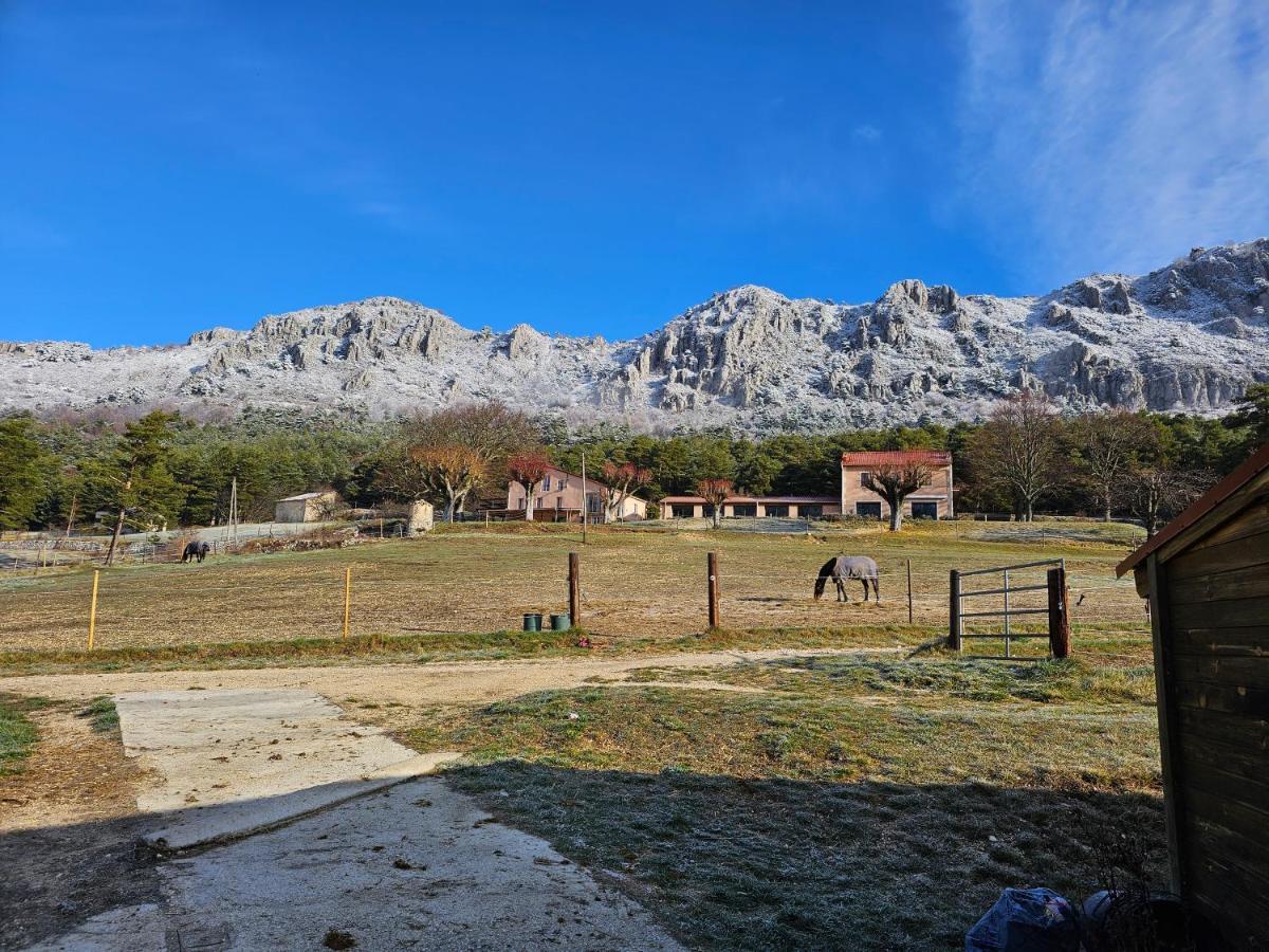 فيلا Haras De Séranon المظهر الخارجي الصورة